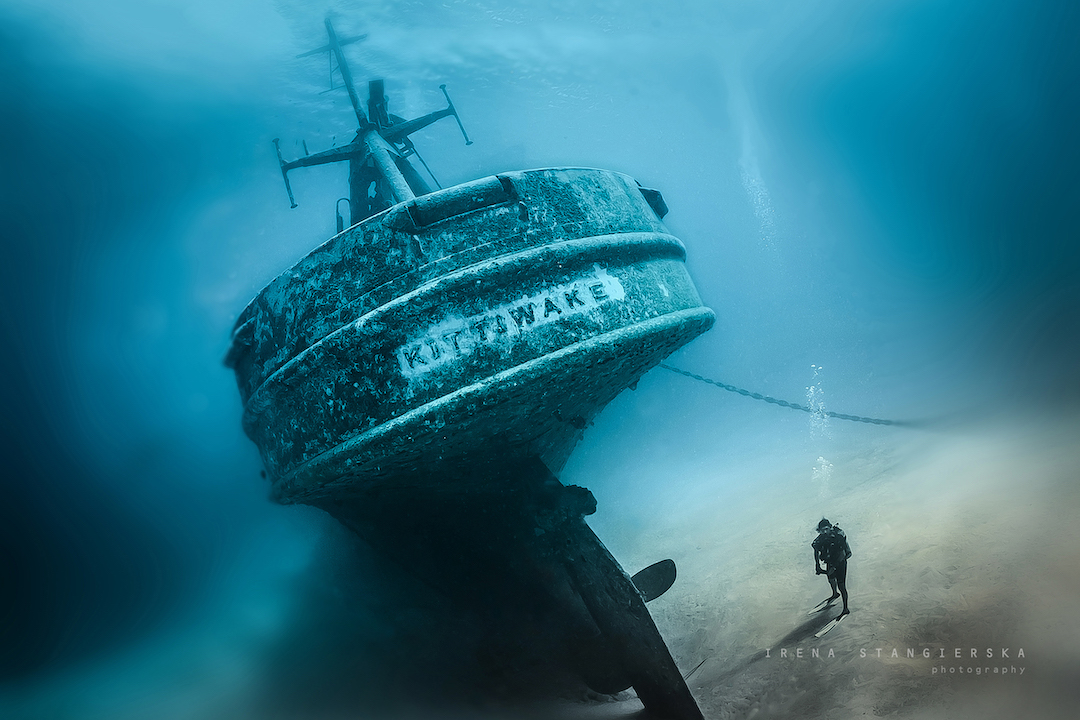 Wreck Diver - International Diving Federation