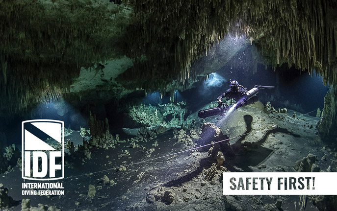DPV Cave Diver